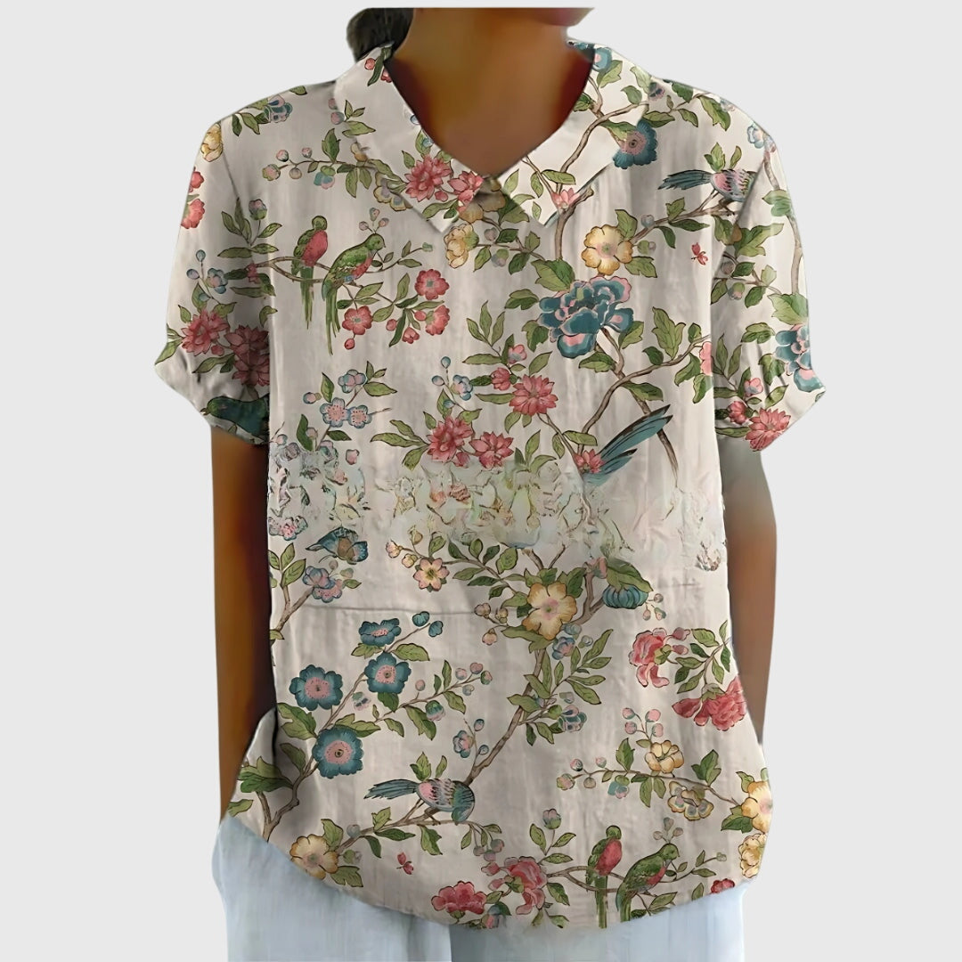 Women's Blouse with Floral Collar and Short Sleeves