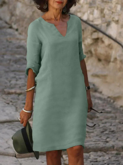 Women's Elegant Midi Dress with Neckline