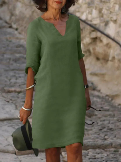 Women's Elegant Midi Dress with Neckline